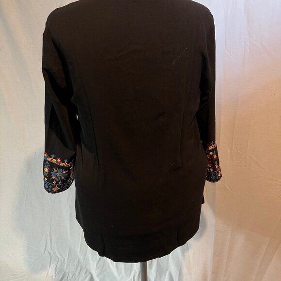 Embroidered Tunic - Picture 3 of 5
